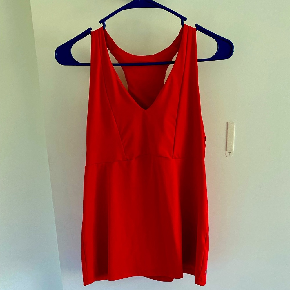Fabletics tank top with built in bra plus phone pocket